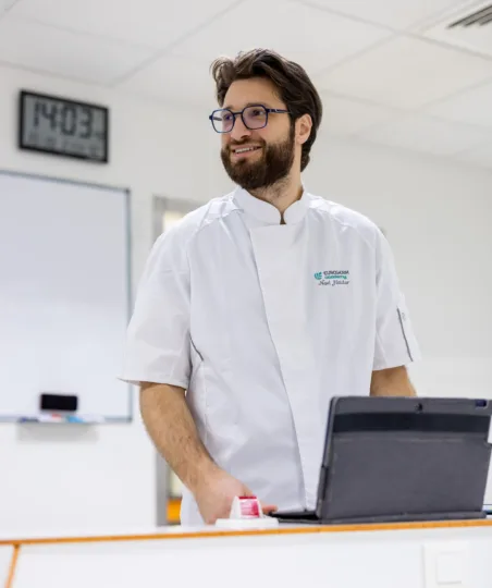Naël responsable méthodes et analyses sensorielles